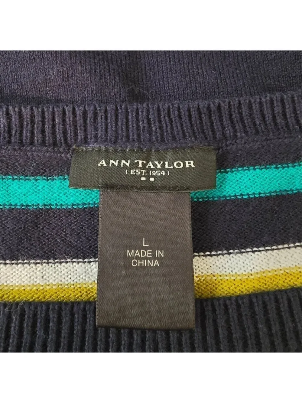 Ann Taylor Striped 3/4 Sleeve Round Neckline Top Sz L